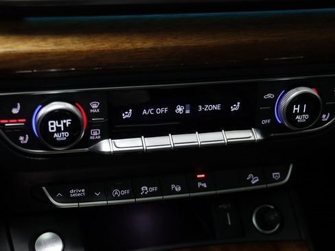 Used 2023 Audi Q5 2.0T Prestige image 11