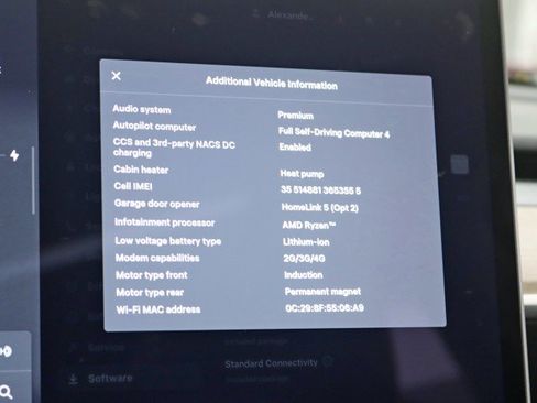 Used 2025 Tesla Model Y Long Range AWD/4WD image 26