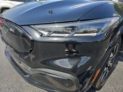 Used 2022 Ford Mustang Mach-E Premium RWD image 32