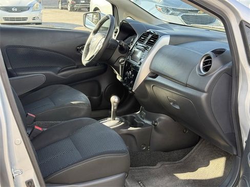 Used 2017 Nissan Versa Note SV image 16