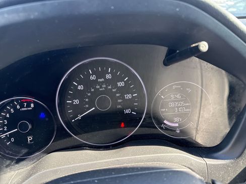 Used 2019 Honda HR-V LX image 18