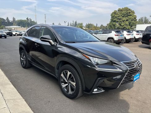 Used 2018 Lexus NX 300h AWD w/ Premium Package image 6