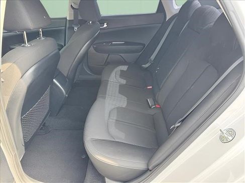 Used 2019 Kia Optima LX FWD image 10