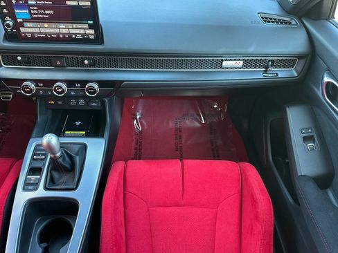 Used 2025 Honda Civic Type R image 30