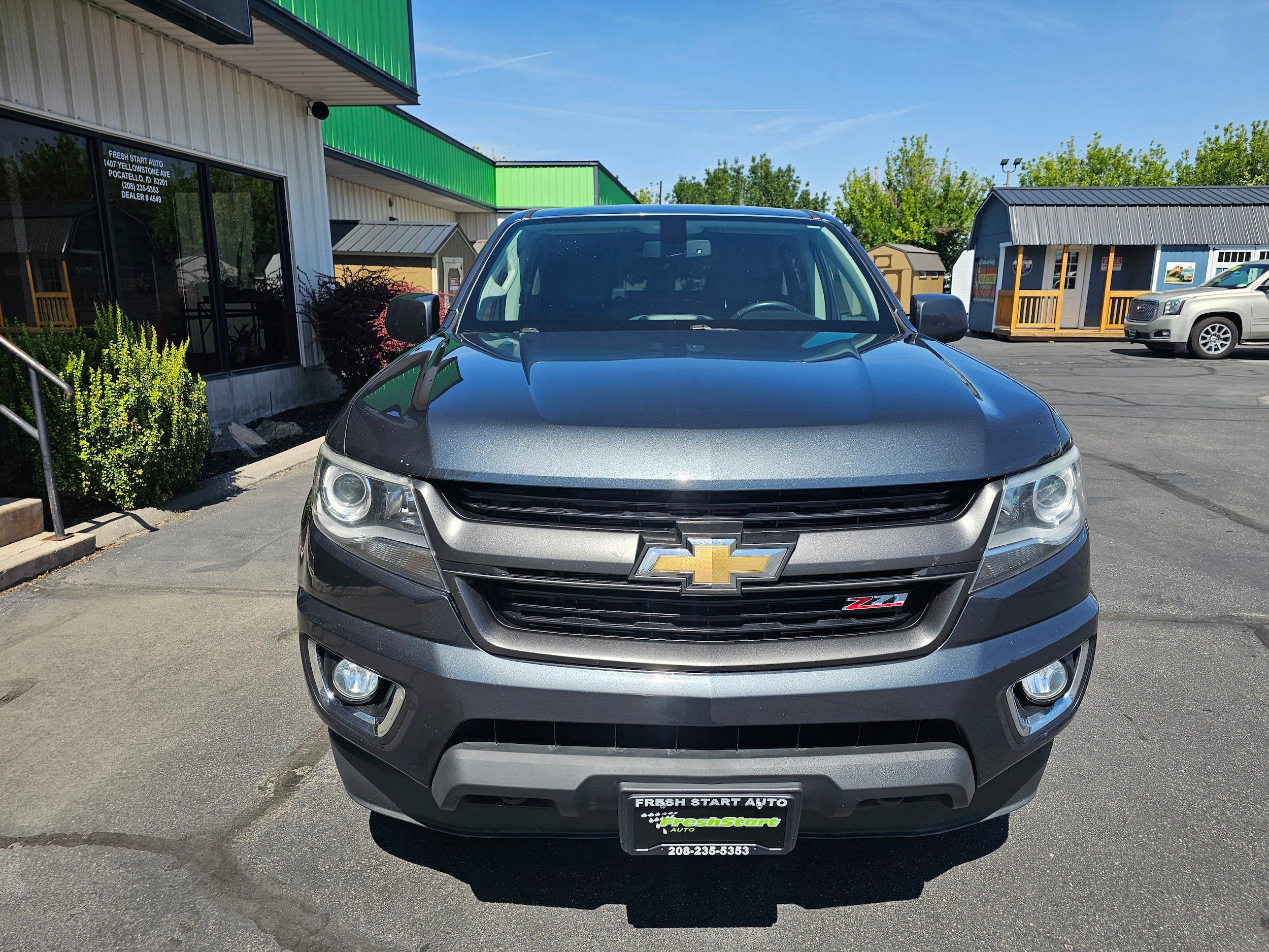 Used 2015 Chevrolet Colorado Z71 w/ LPO, Gearon Bar Package AWD/4WD image 3