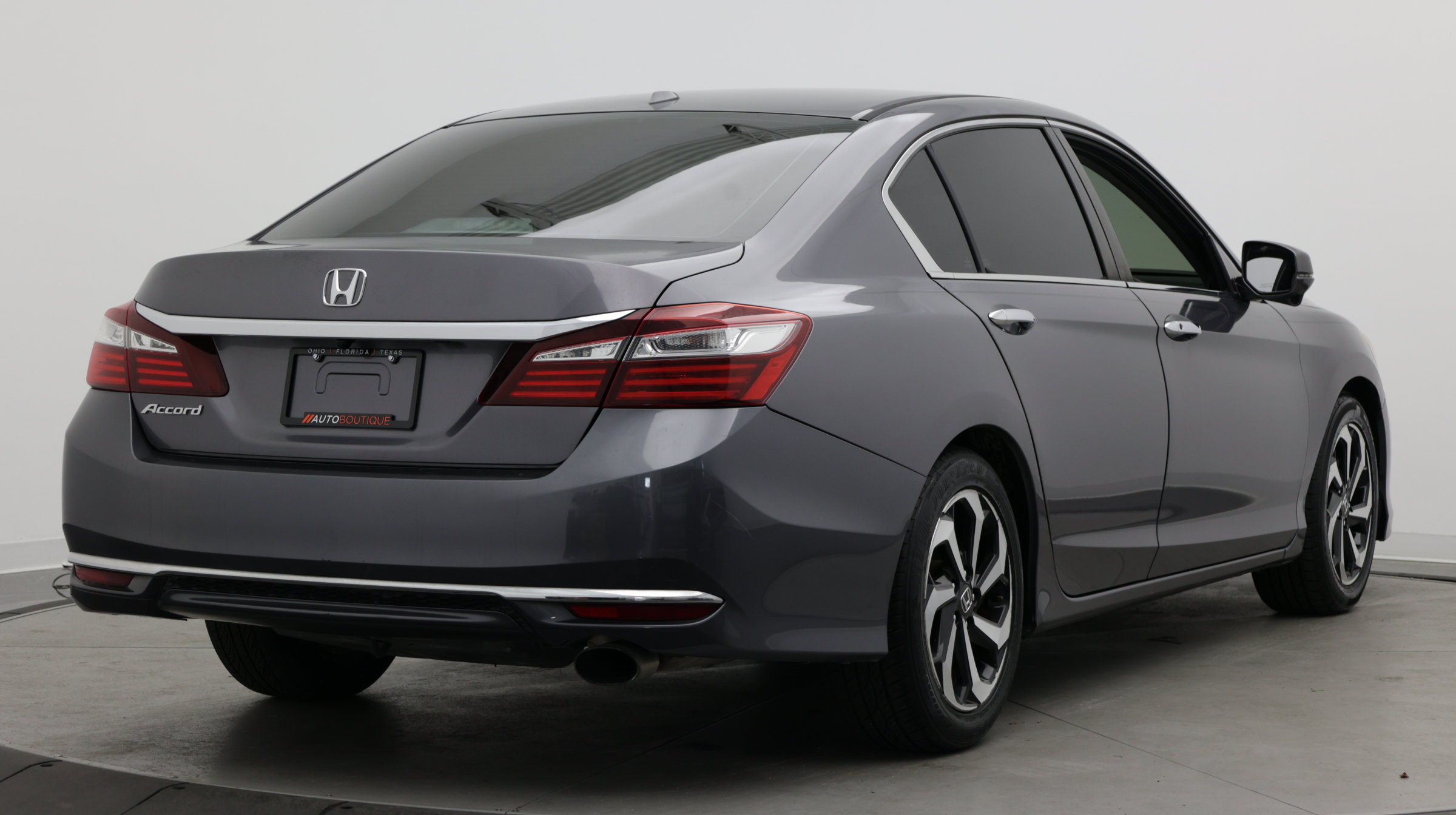 Used 2016 Honda Accord EX-L image 8