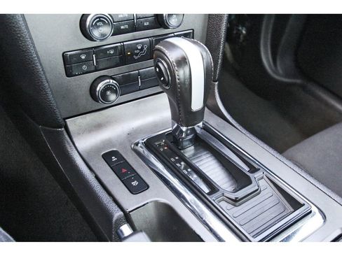 Used 2014 Ford Mustang Coupe image 23