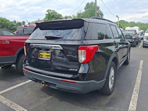 Used 2021 Ford Explorer XLT w/ Class III Trailer Tow Package AWD/4WD image 5