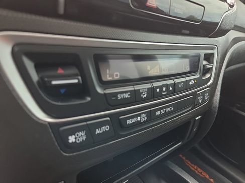Used 2022 Honda Passport TrailSport image 24