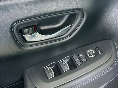 Certified 2026 Honda HR-V EX-L image 21