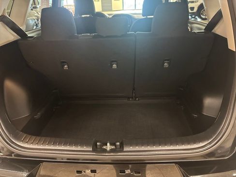 Used 2023 Kia Soul LX w/ LX Technology Package FWD image 23