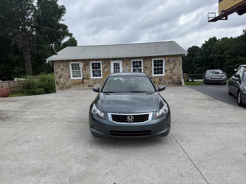 Used 2010 Honda Accord LX image 2