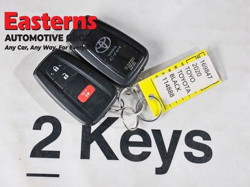 Used 2020 Toyota C-HR XLE FWD image 24