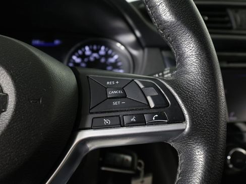 Used 2019 Nissan Rogue S w/ Special Edition Package image 34