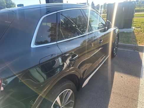 Used 2021 Audi Q5 2.0T Premium w/ Convenience Package AWD/4WD image 10