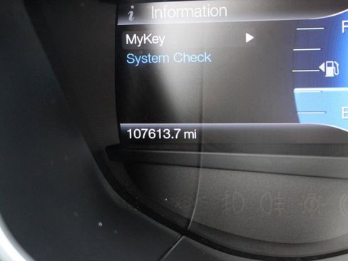 Used 2014 Ford Fusion SE image 24