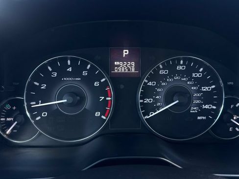 Used 2011 Subaru Legacy 2.5i AWD/4WD image 20