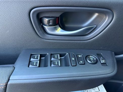 Used 2026 Honda Pilot Sport image 5