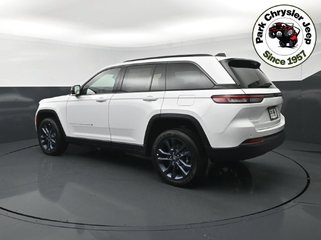 New 2026 Jeep Grand Cherokee Limited AWD/4WD image 4