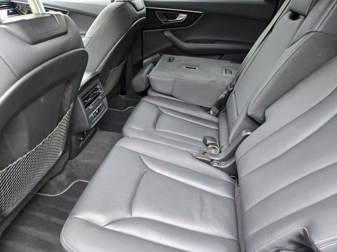 Used 2025 Audi Q7 3.0T Premium Plus AWD/4WD image 15