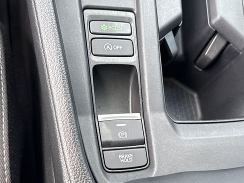 Certified 2024 Honda Accord EX image 31