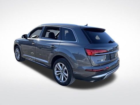 Used 2025 Audi Q7 3.0T Premium Plus image 3