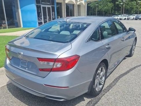 Used 2018 Honda Accord EX image 6