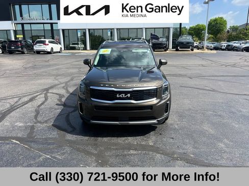 Certified 2022 Kia Telluride S AWD/4WD image 5