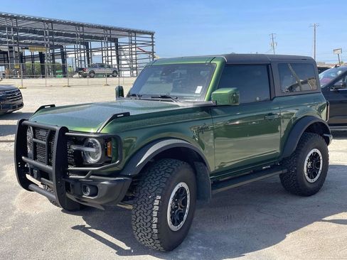 Used 2023 Ford Bronco Outer Banks AWD/4WD image 7