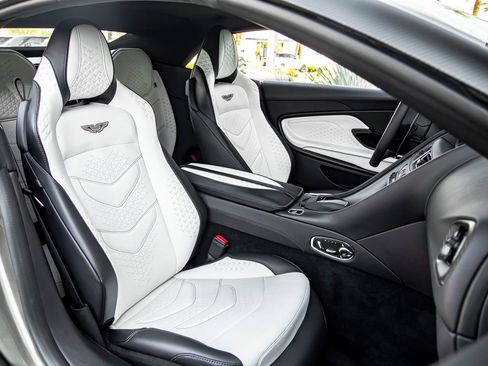 Used 2023 Aston Martin DBS Superleggera Volante RWD image 23