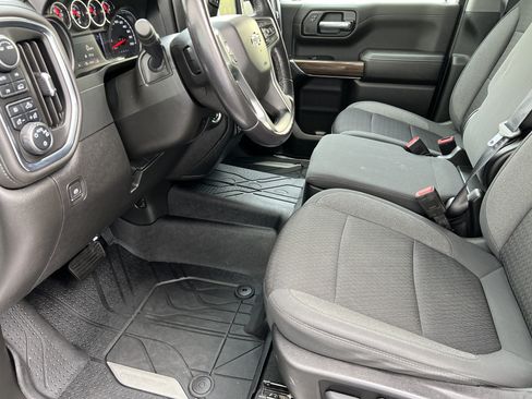 Used 2021 Chevrolet Silverado 1500 RST w/ Bed Protection Package AWD/4WD image 14