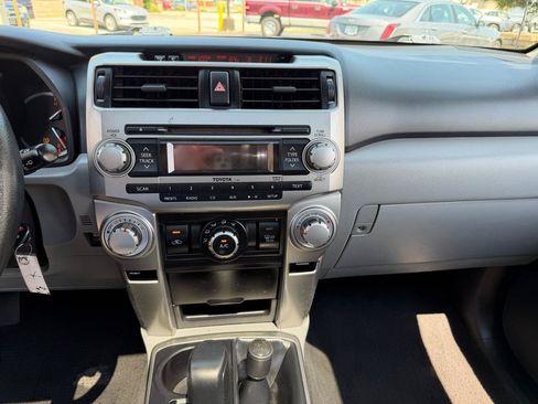 Used 2010 Toyota 4Runner SR5 AWD/4WD image 21