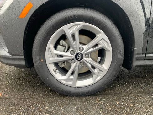 Certified 2022 Hyundai Kona SEL w/ Convenience Package image 11