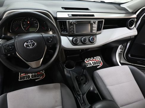 Used 2015 Toyota RAV4 LE AWD/4WD image 4