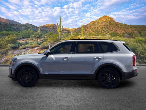 Used 2022 Kia Telluride EX w/ EX Premium Package AWD/4WD image 7