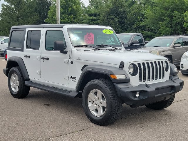 Used 2022 Jeep Wrangler Unlimited Sport AWD/4WD image 2