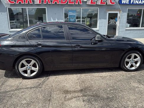 Used 2015 BMW 320i xDrive Sedan AWD/4WD image 5