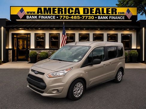Used 2016 Ford Transit Connect XLT FWD image 4