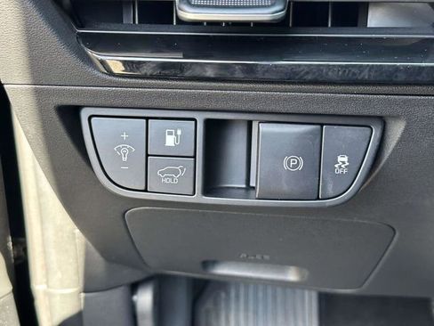 Used 2023 Kia EV6 Wind image 13