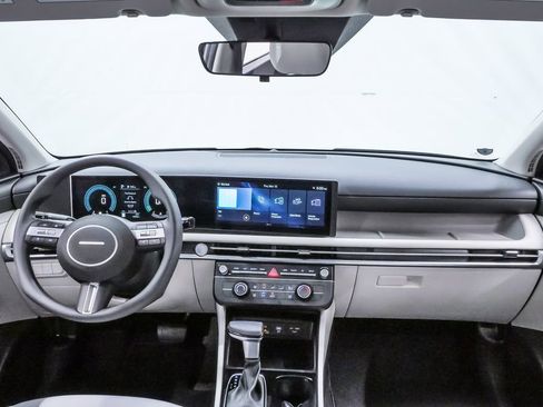 Certified 2026 Hyundai Tucson SE image 15