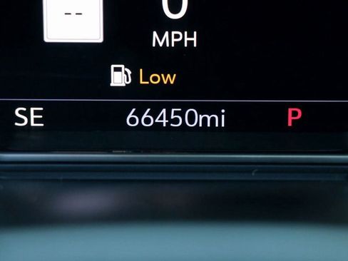 Used 2022 GMC Sierra 2500 AT4 w/ AT4 Premium Plus Package image 13