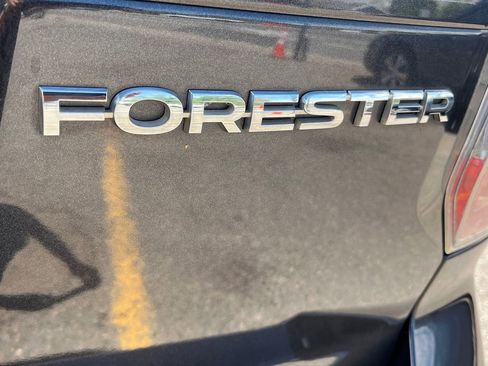 Used 2016 Subaru Forester 2.5i Premium AWD/4WD image 24