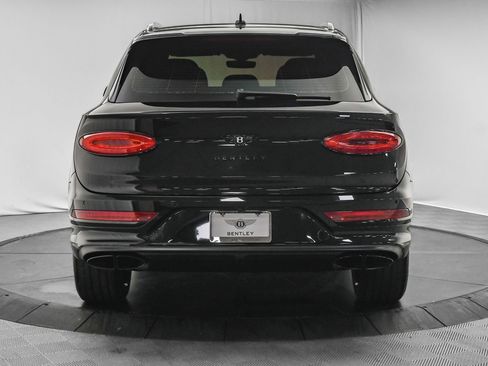 Certified 2022 Bentley Bentayga image 10