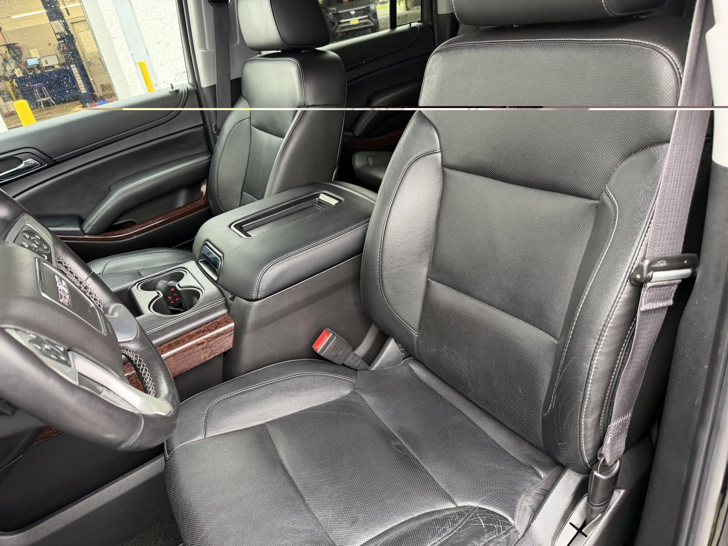 Used 2016 GMC Yukon XL SLT w/ Open Road Package AWD/4WD image 12