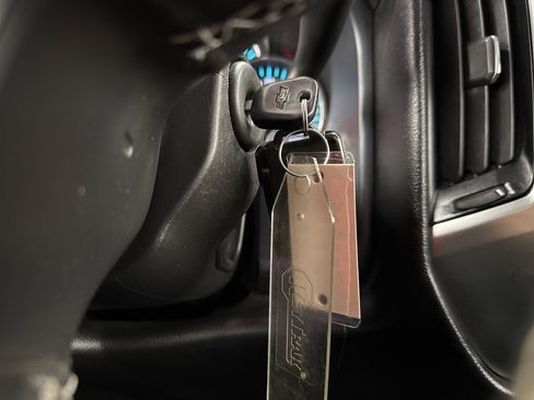 Used 2018 Chevrolet Silverado 1500 LT w/ Texas Edition image 23