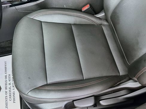 Used 2024 Chevrolet Trax RS w/ Sunroof Package FWD image 19