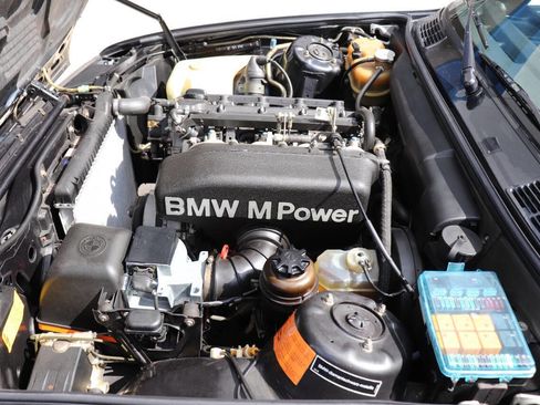 Used 1987 BMW M3 image 29