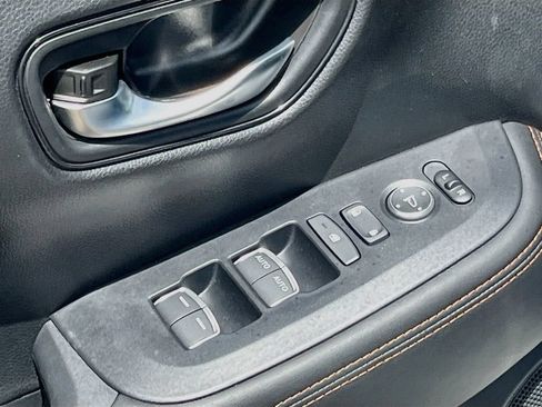 Used 2024 Honda HR-V Sport image 17