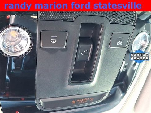 Used 2025 Kia Sorento S w/ Panoramic Sunroof Package image 27