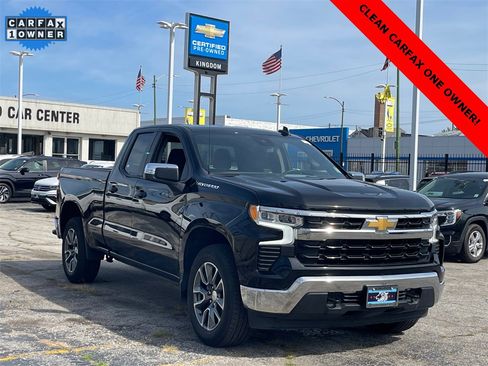 Used 2024 Chevrolet Silverado 1500 LT image 1